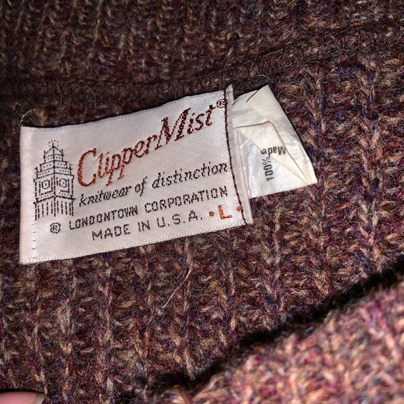 Sweater - Picture 2 of 3